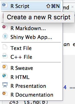 Créez un nouveau script R et ouvrez la fenêtre `éditeur` en sélectionnant `R Script` dans le menu déroulant.
